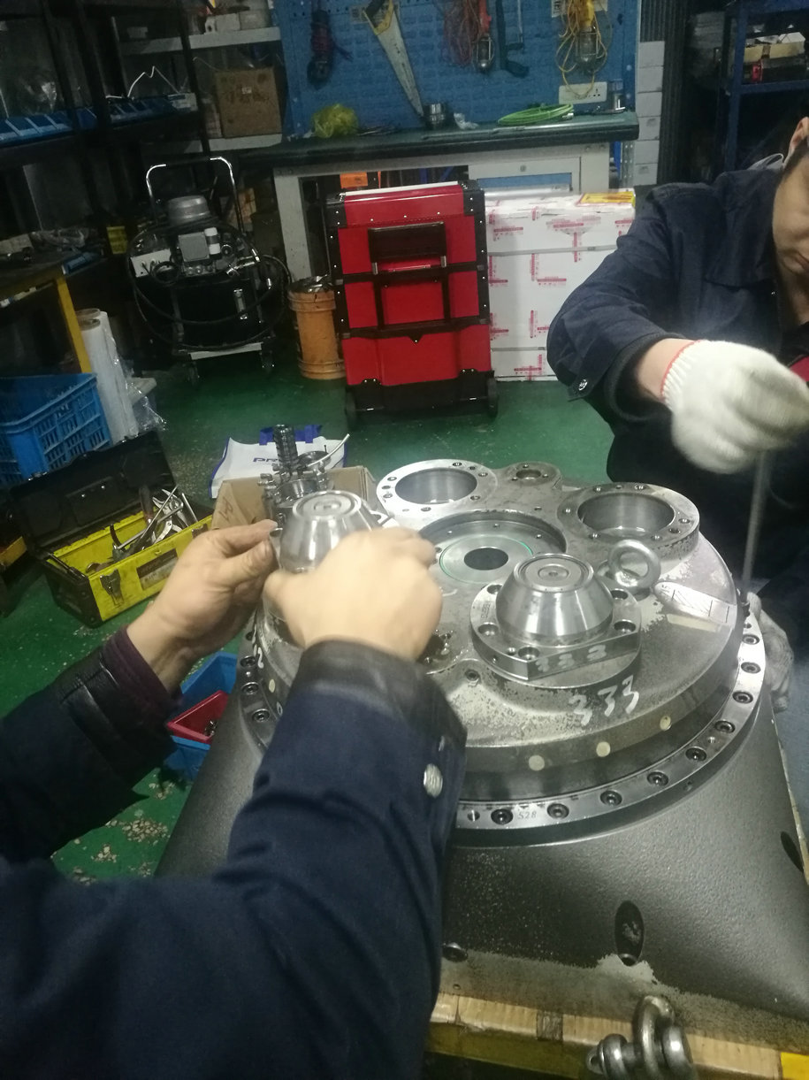 德國(guó)轉(zhuǎn)臺(tái)維修