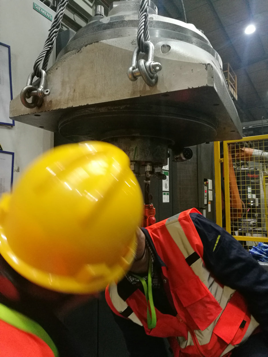 ?？颂剞D(zhuǎn)臺大修